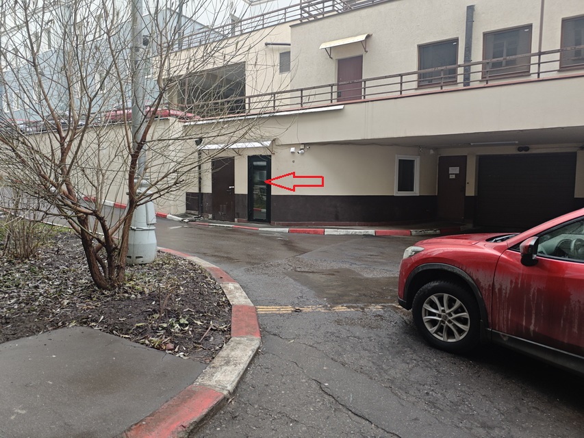 Вход в здание